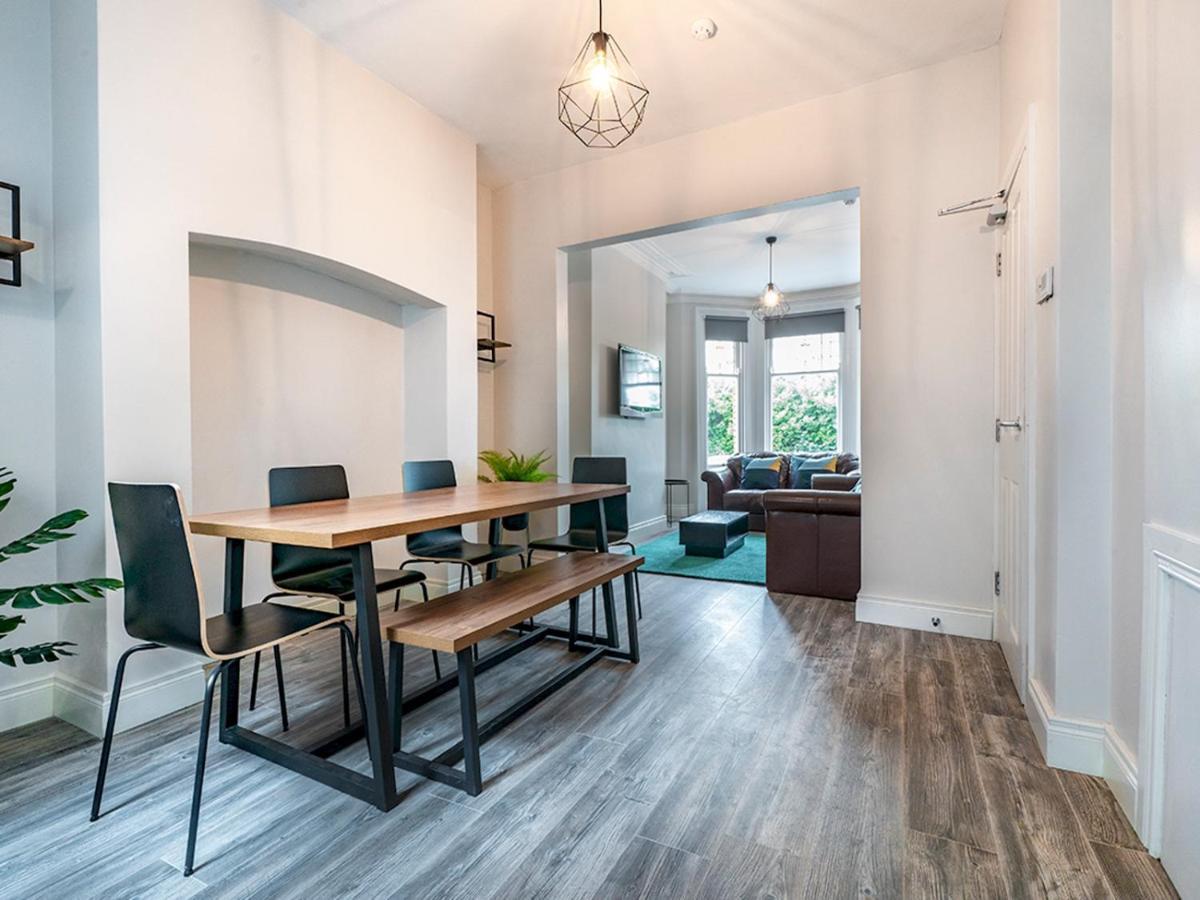 Pass The Keys Beautiful 4Br Restored Red Brick Cafes And Park Belfast Esterno foto