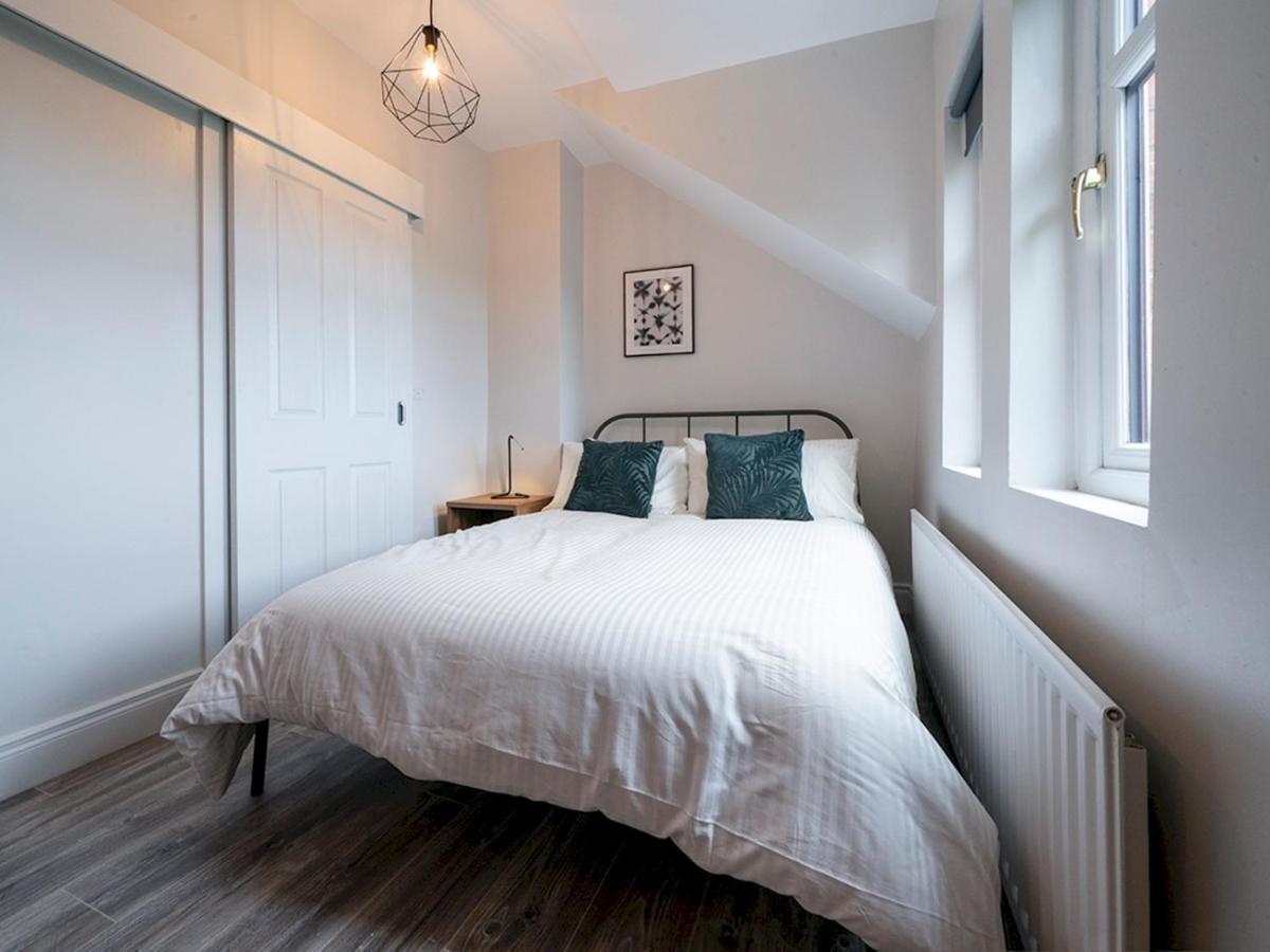 Pass The Keys Beautiful 4Br Restored Red Brick Cafes And Park Belfast Esterno foto