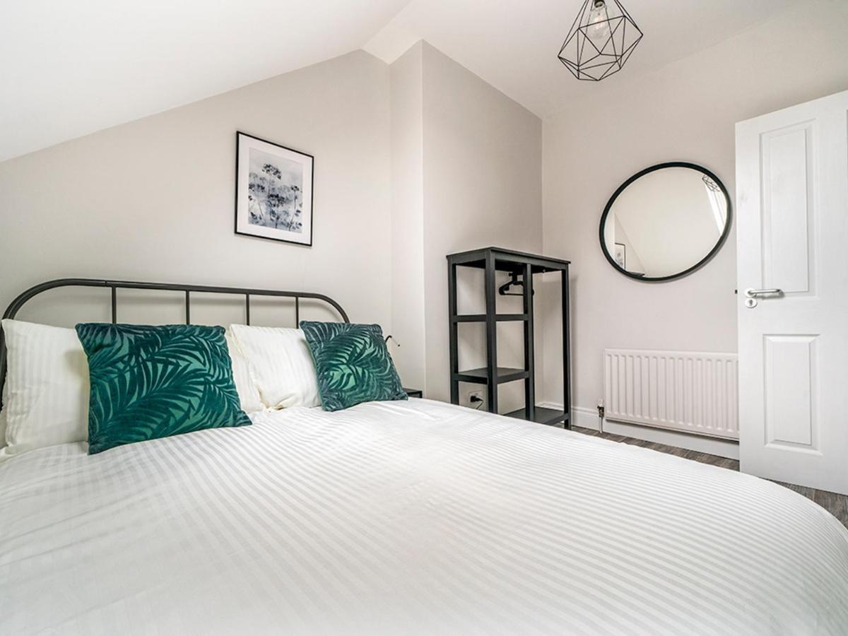 Pass The Keys Beautiful 4Br Restored Red Brick Cafes And Park Belfast Esterno foto